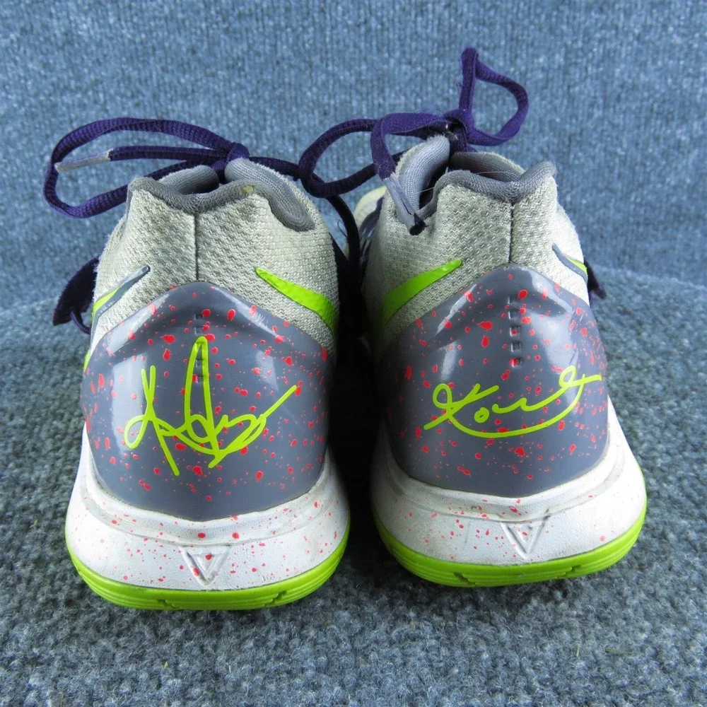 Nike‎ Boys Sneaker Shoes Sz Y 5 Medium Athletic Gray Fabric Lace Up